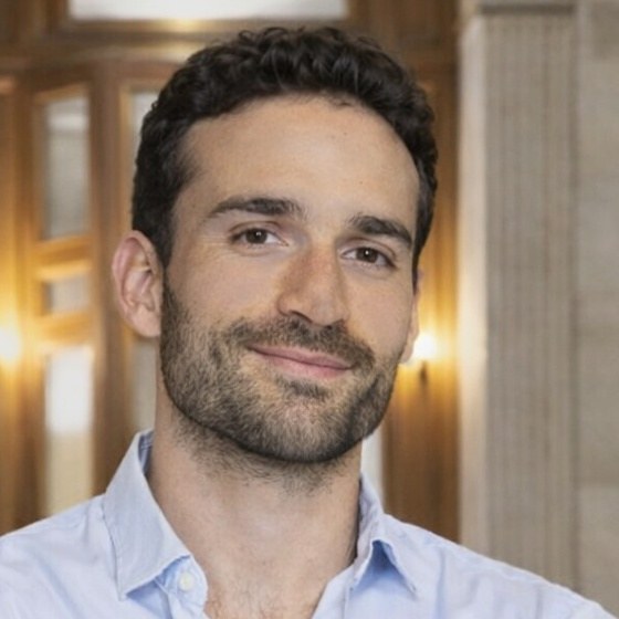 Maître Paul-Romain Girard, avocat au Barreau de Paris